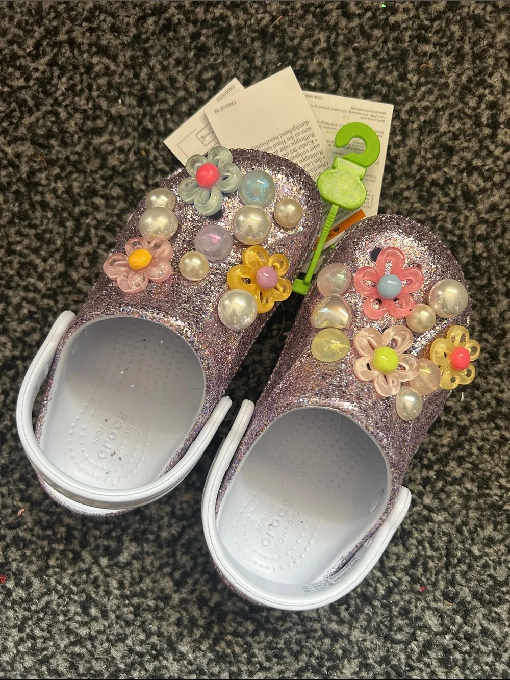 CROCS Kids Glitter Flower Clogs in Purple with Multicolor Charms